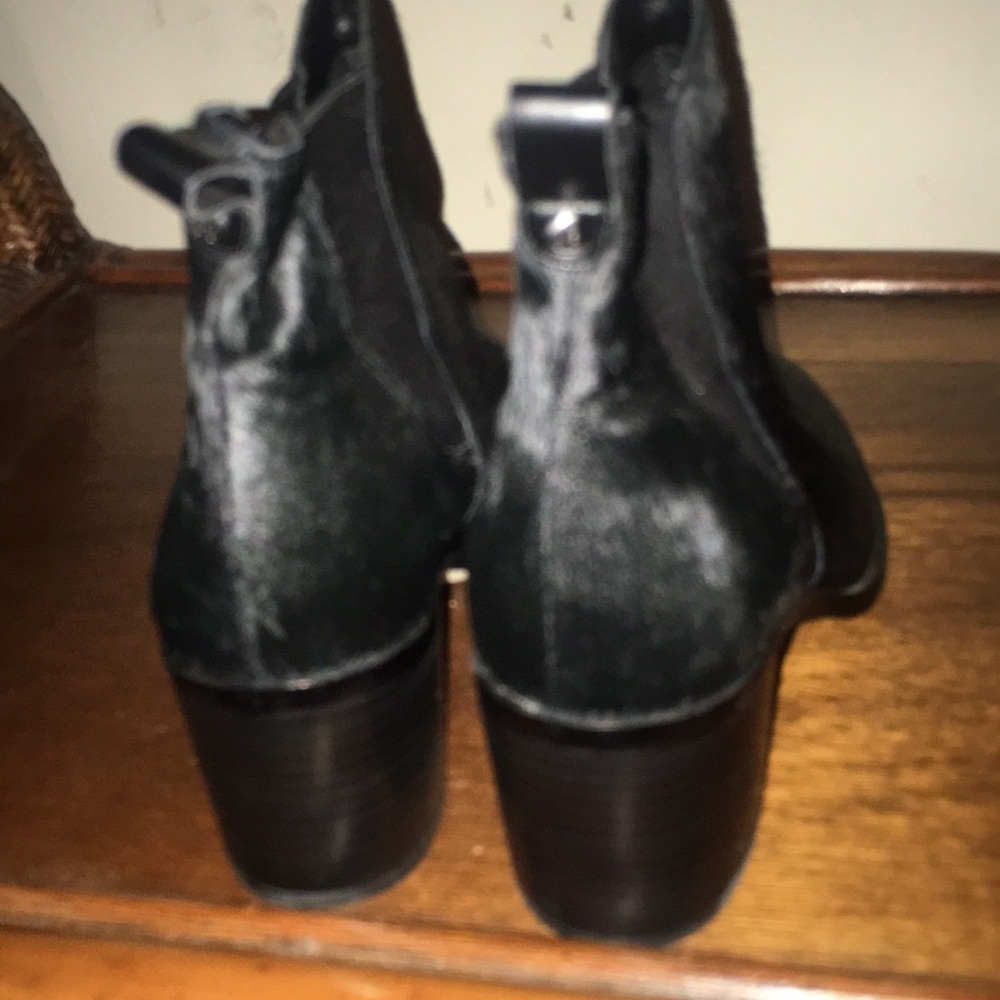 Sam Edelman, Real cow fur, size 8 - Picture 6 of 7